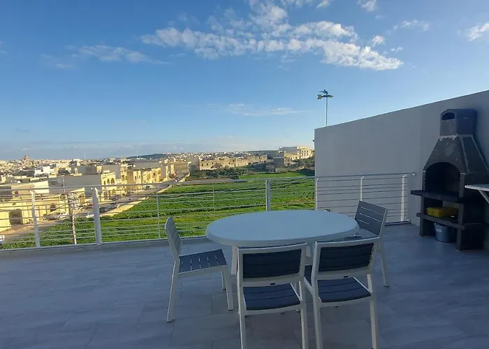 Trilogy Penthouse, Home, Gozo Apartamento